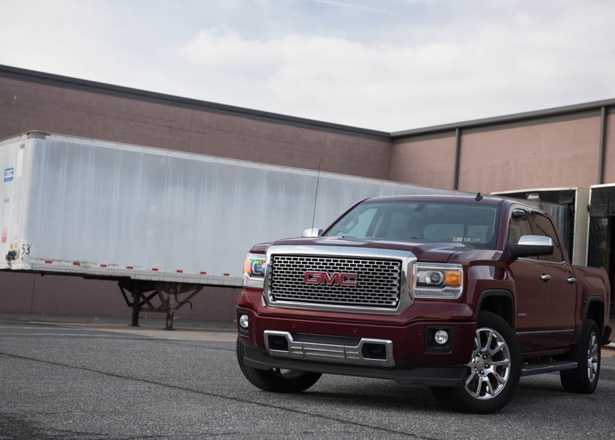 Everything You Need To Know About Towing With Your GMC Sierra